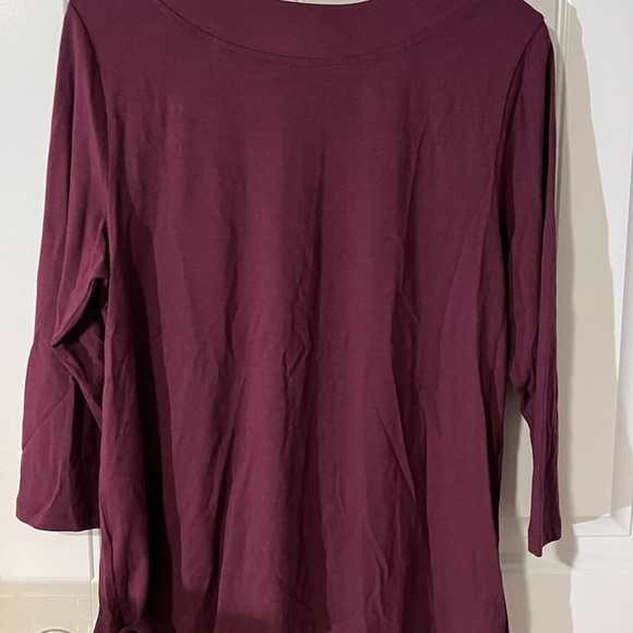 Soft surroundings 3/4 sleeve length cross front top size L - Picture 5 of 6